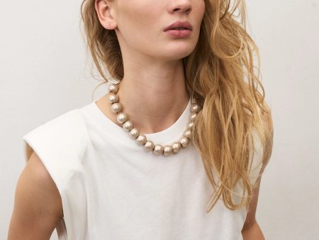 VBARONI Short Bead Necklace in Champagne Sale