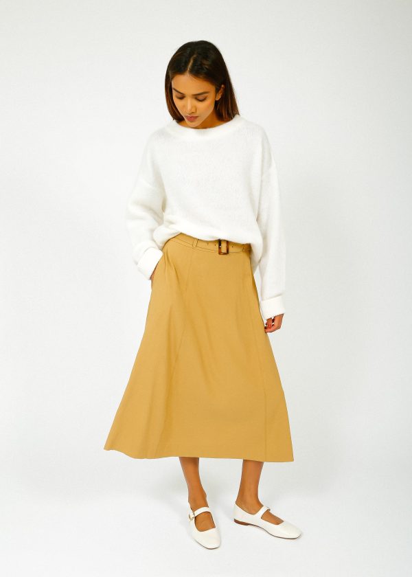 AV Vitow Knit in White on Sale