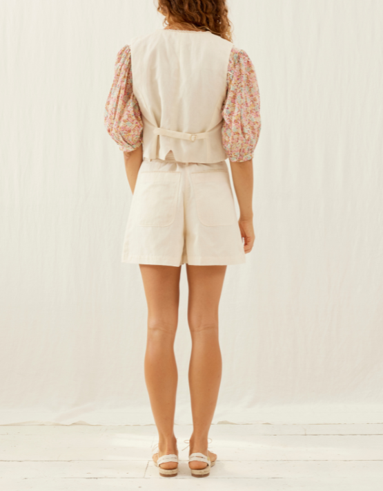 LM Rhea Shorts in Cream Supply