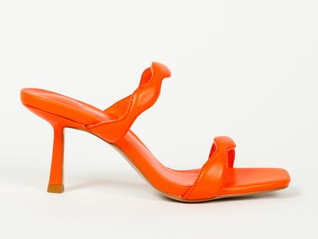 AM Lin Heel in Orange Supply