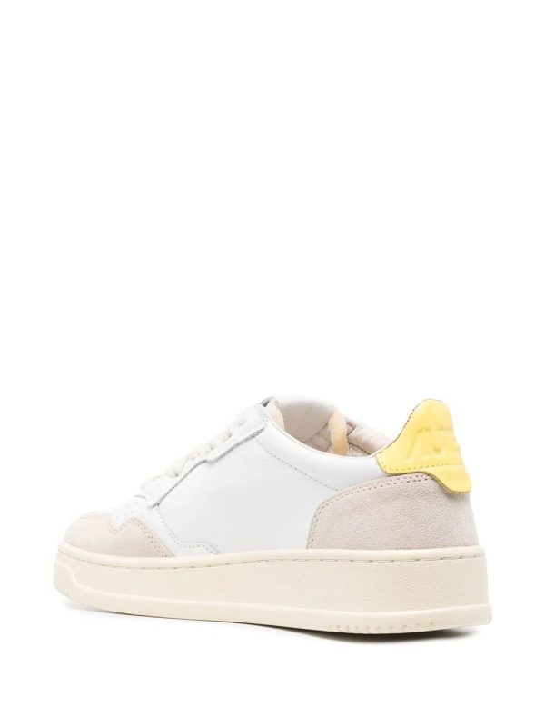 AUTRY MEDALIST in Suede White, Lemongrass Online Sale