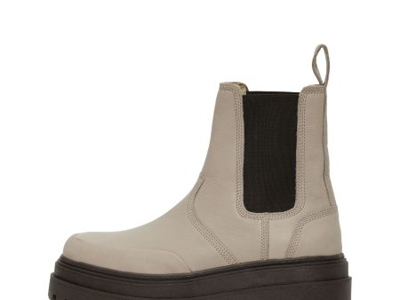 SLF Emily Chelsea Boot in Cornstalk Fashion