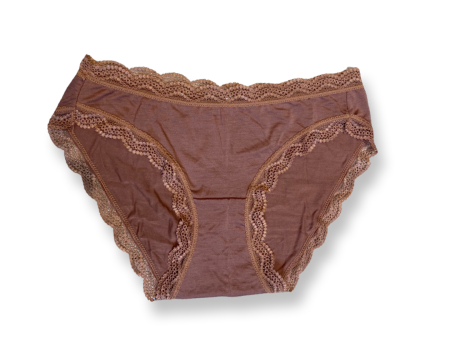 S&S Basic Knicker in Mocha Fashion