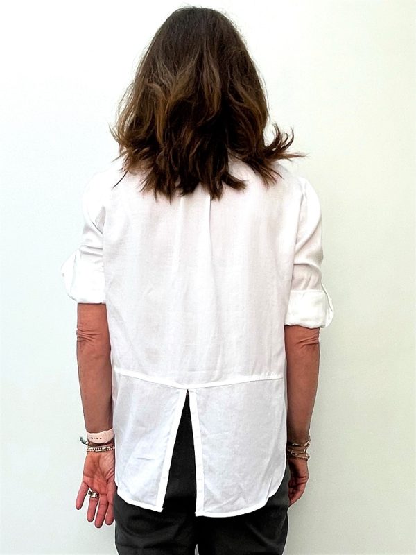 BD Split Back Button Down Shirt 2631 in White Online Sale